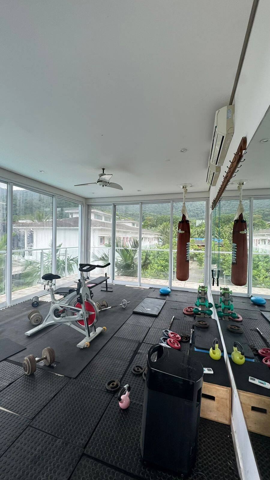 Casa, 3 quartos, 270 m² - Foto 46