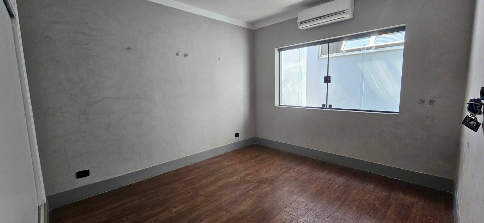 Sobrado, 4 quartos, 550 m² - Foto 1