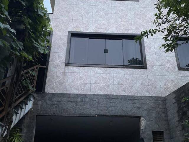 #2015 - Sobrado para Venda em São Paulo - SP - 1