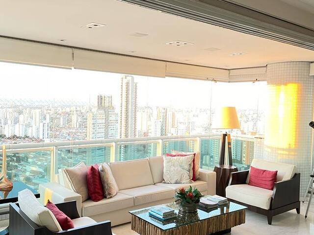 #2374 - Apartamento para Locação em São Paulo - SP