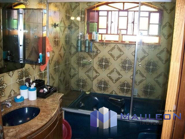 Casa para alugar com 5 quartos, 520m² - Foto 7