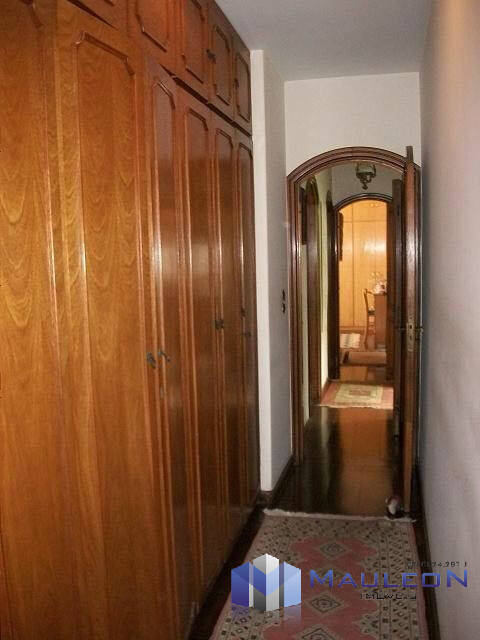 Casa para alugar com 5 quartos, 520m² - Foto 10