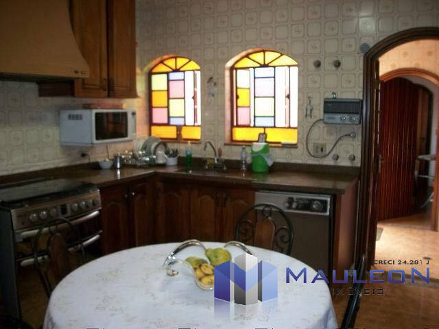 Casa para alugar com 5 quartos, 520m² - Foto 12
